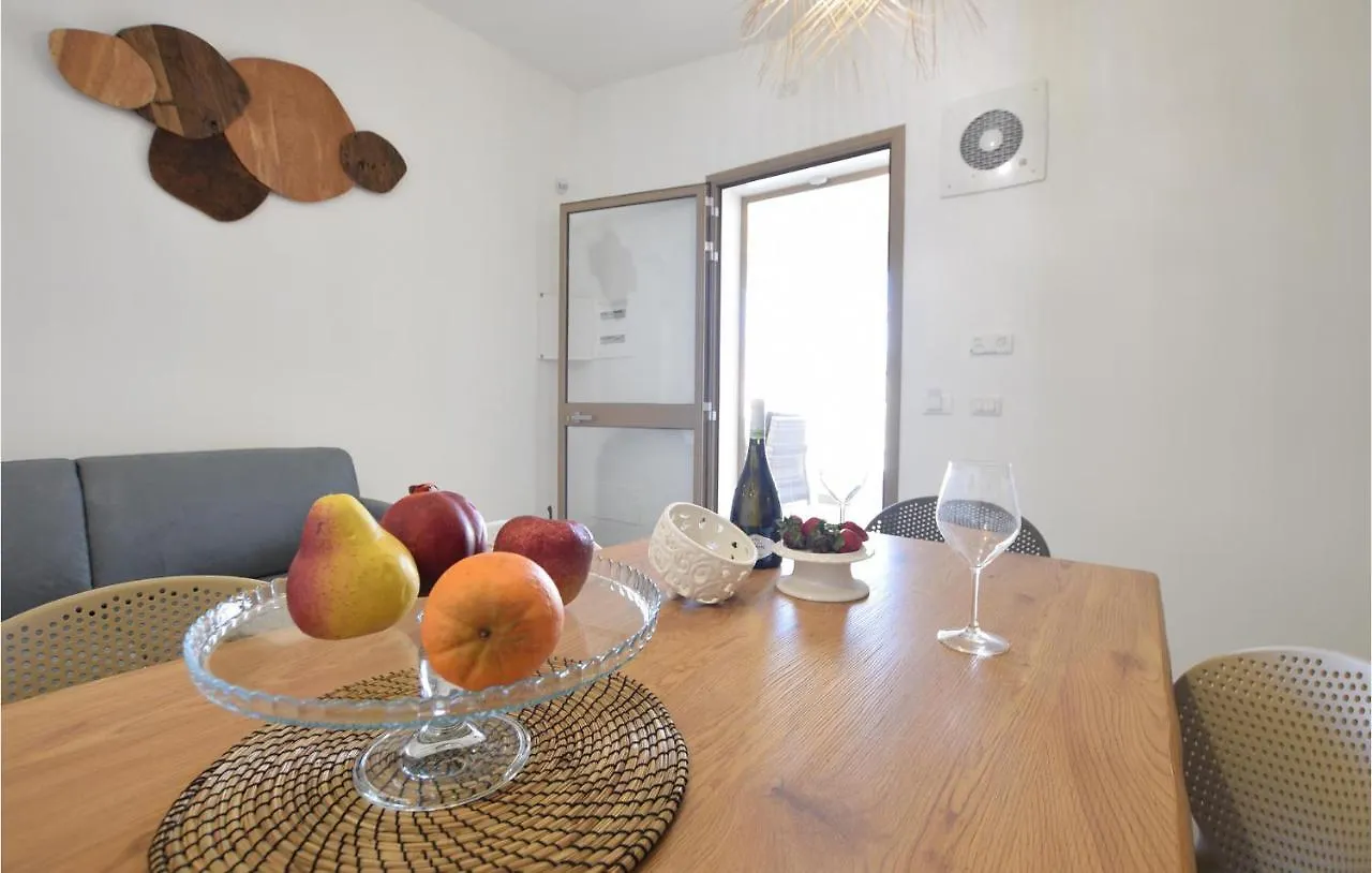 Nyaraló 2 Bedroom Lovely Home In Noto Olaszország