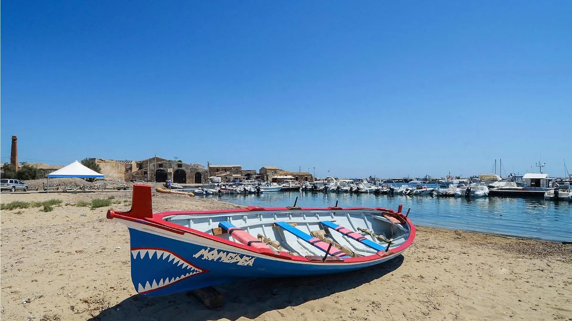 2 Bedroom Lovely Home In Noto
